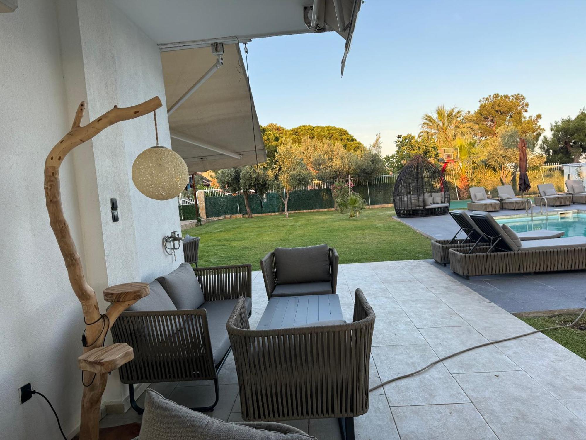 Zoza Luxury Villa Isthmia By The Sea With Private Pool Kalamáki Екстериор снимка